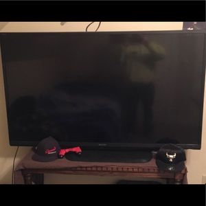 Tvs sharp 60 inch smart